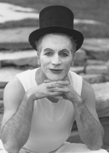 cyr photo headshot entertainment